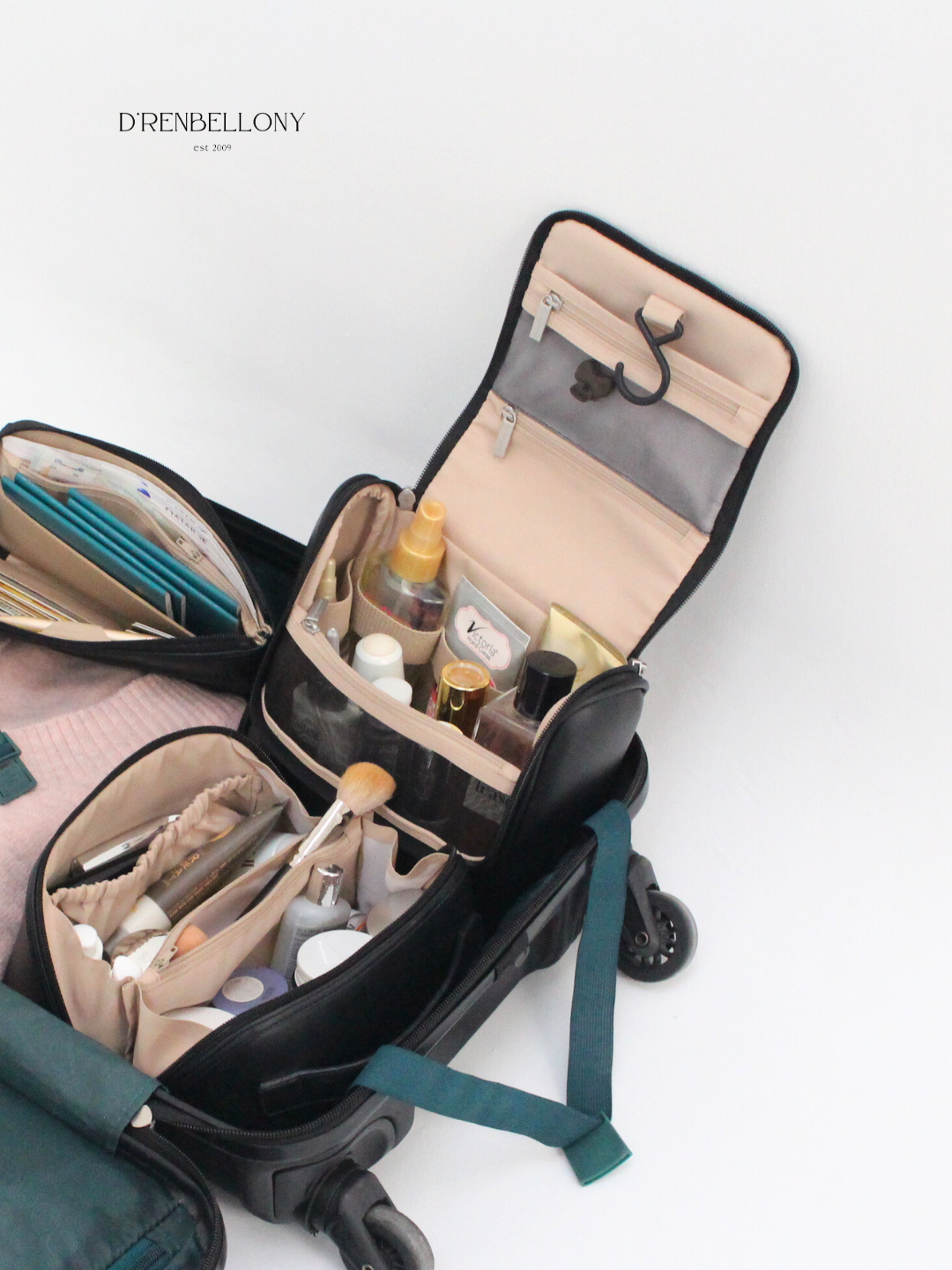 LAWRENCE Toiletries Organizer