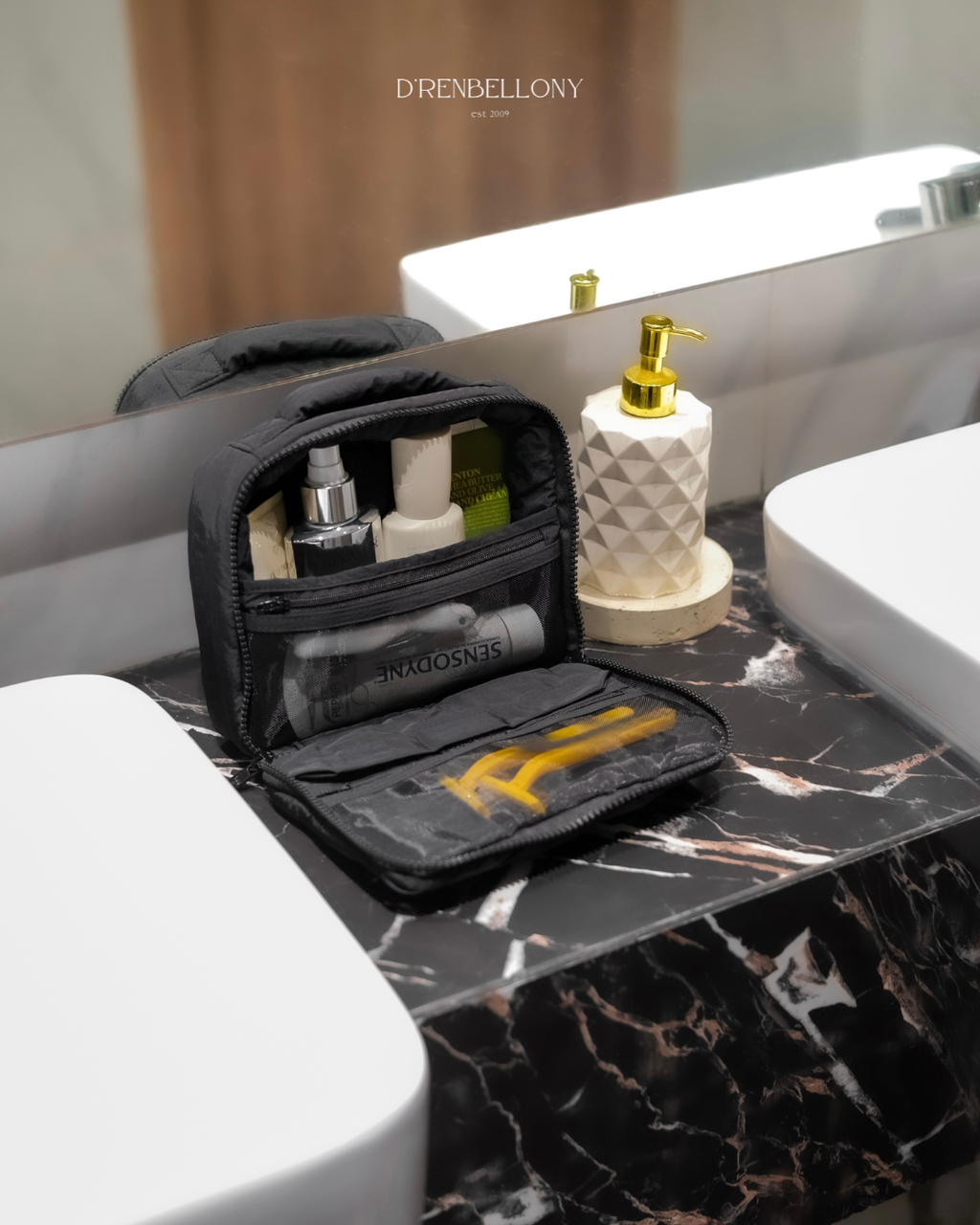HUDSON Puffy Toiletries Organizer