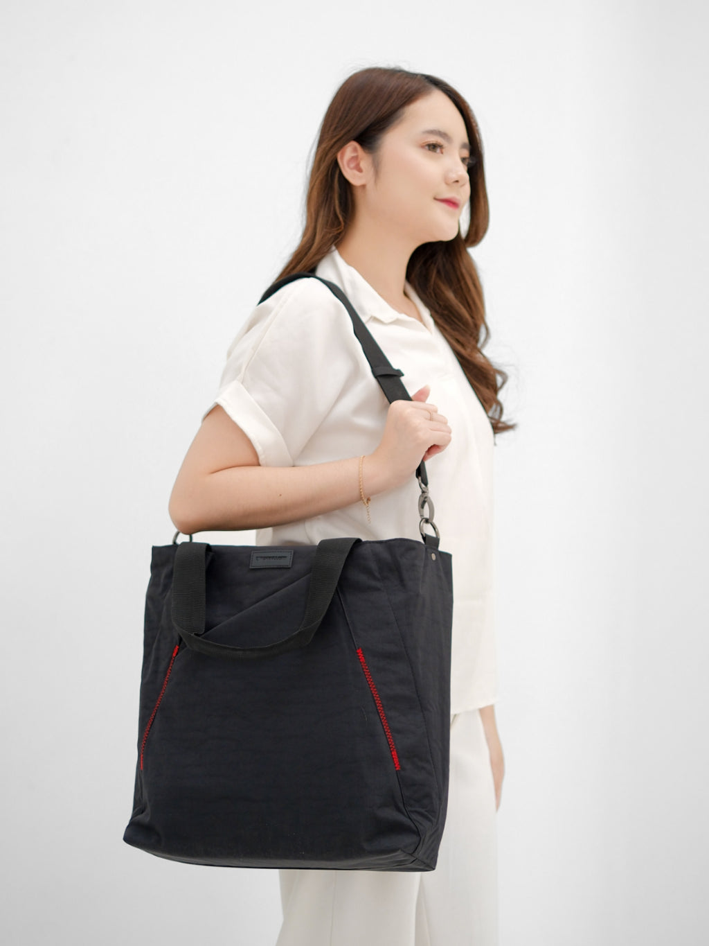 Tas LAPTOP Sporty  Ringan Terorganizer Tote Bag wanita - GIO DRENBELLONY