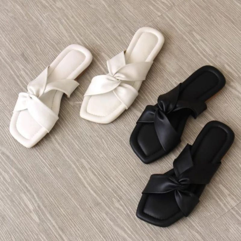 ZOEVE x DREN Sandal Flat Wanita Kaki Lebar Terepes Latex Empuk Nyaman Women Sandals [ CLOUDWALKER ]