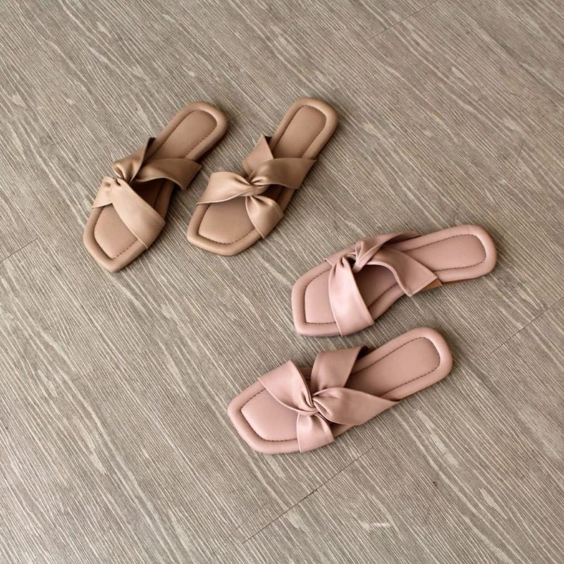 ZOEVE x DREN Sandal Flat Wanita Kaki Lebar Terepes Latex Empuk Nyaman Women Sandals [ CLOUDWALKER ]